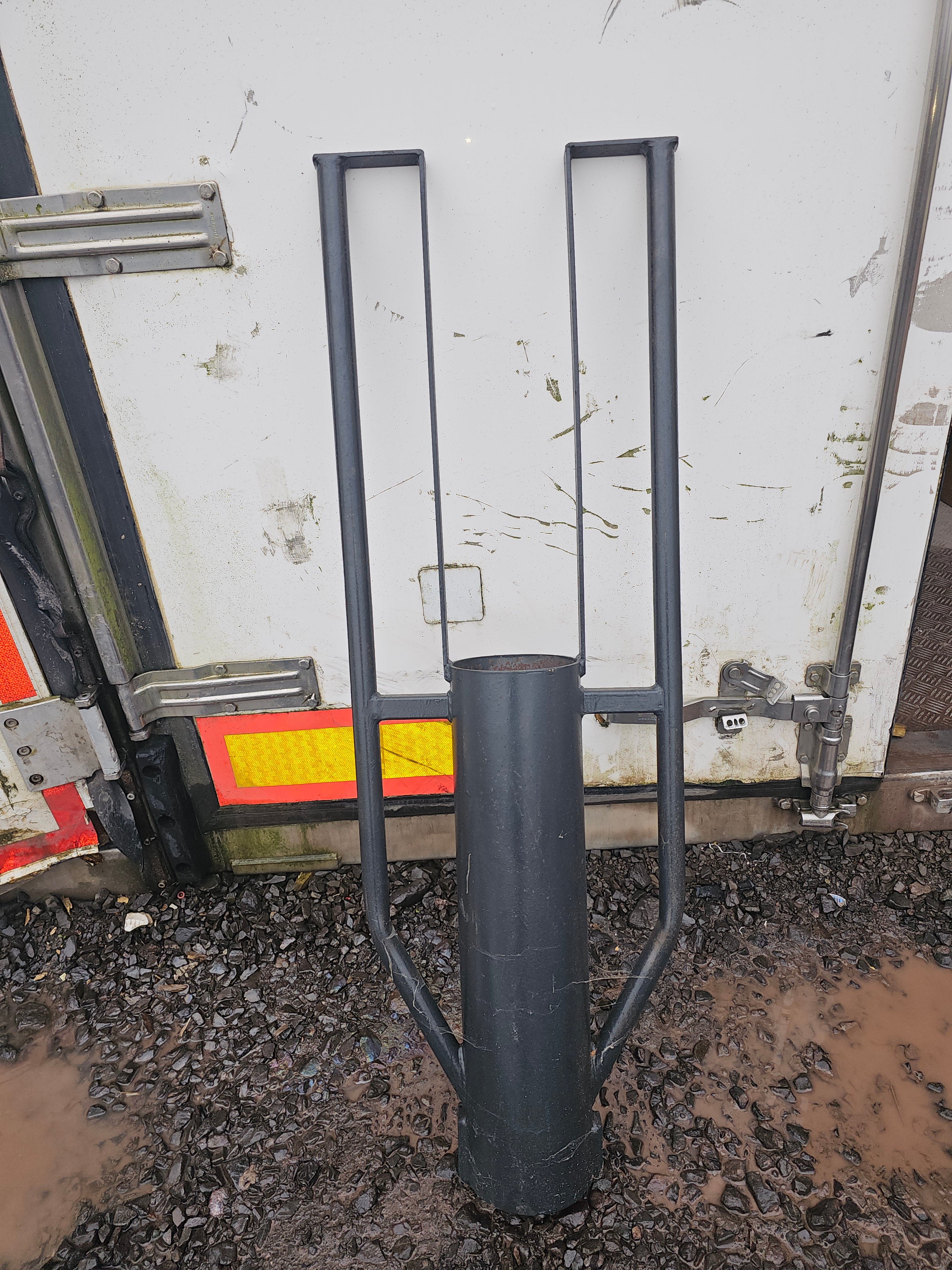 Deer post Thumper/ Rammer