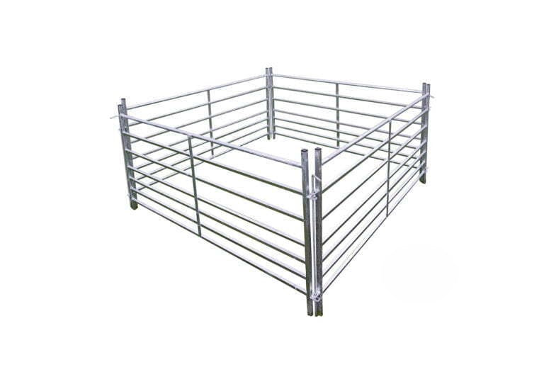1220 Long x 972 High 7-rail sheep hurdle with 30 x 5 lugs (4ft) (801-38-04)