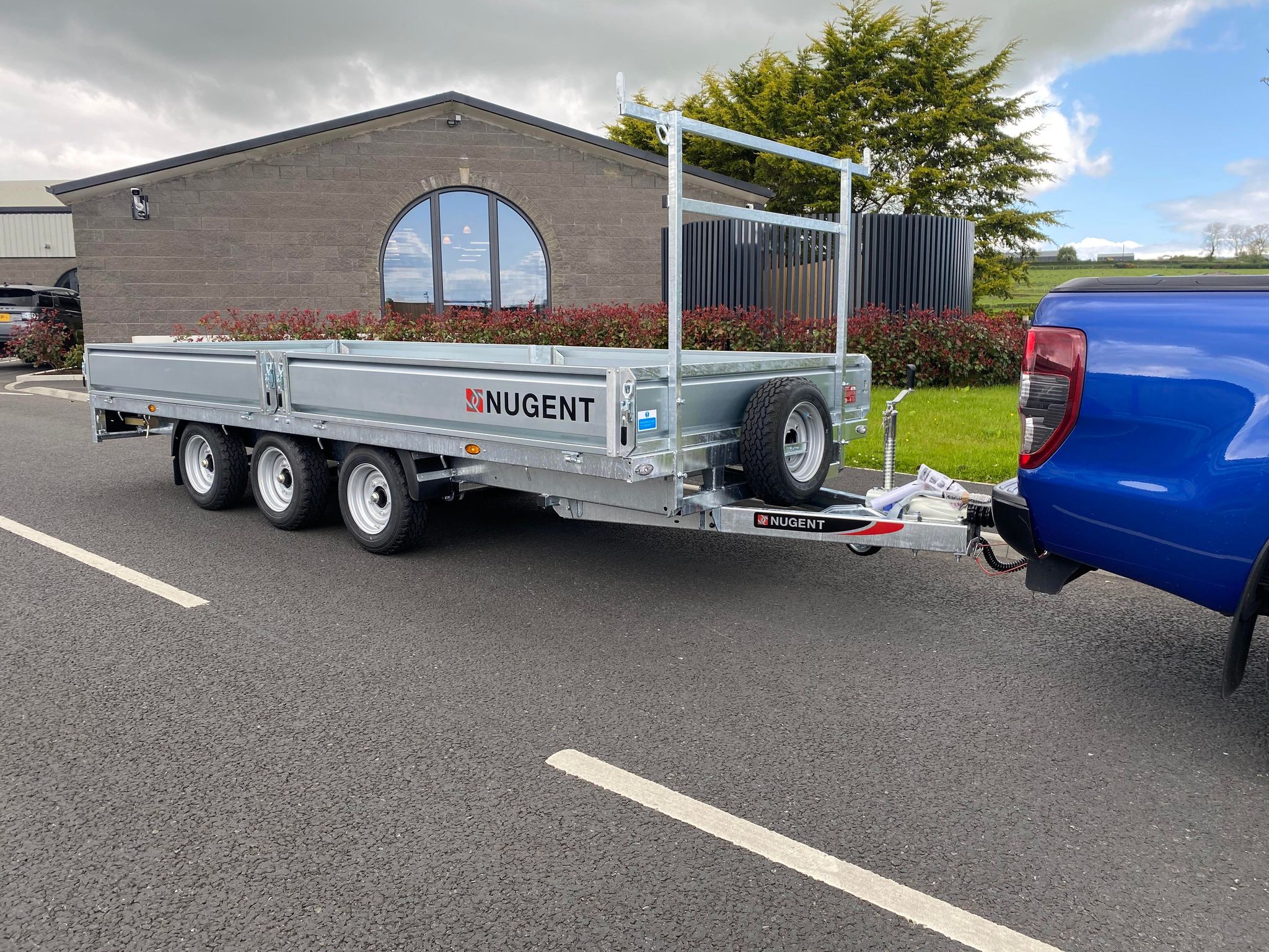 Nugent Flatbed Trailer - 16'1'' x 7'5" - 3500kg  F4923T