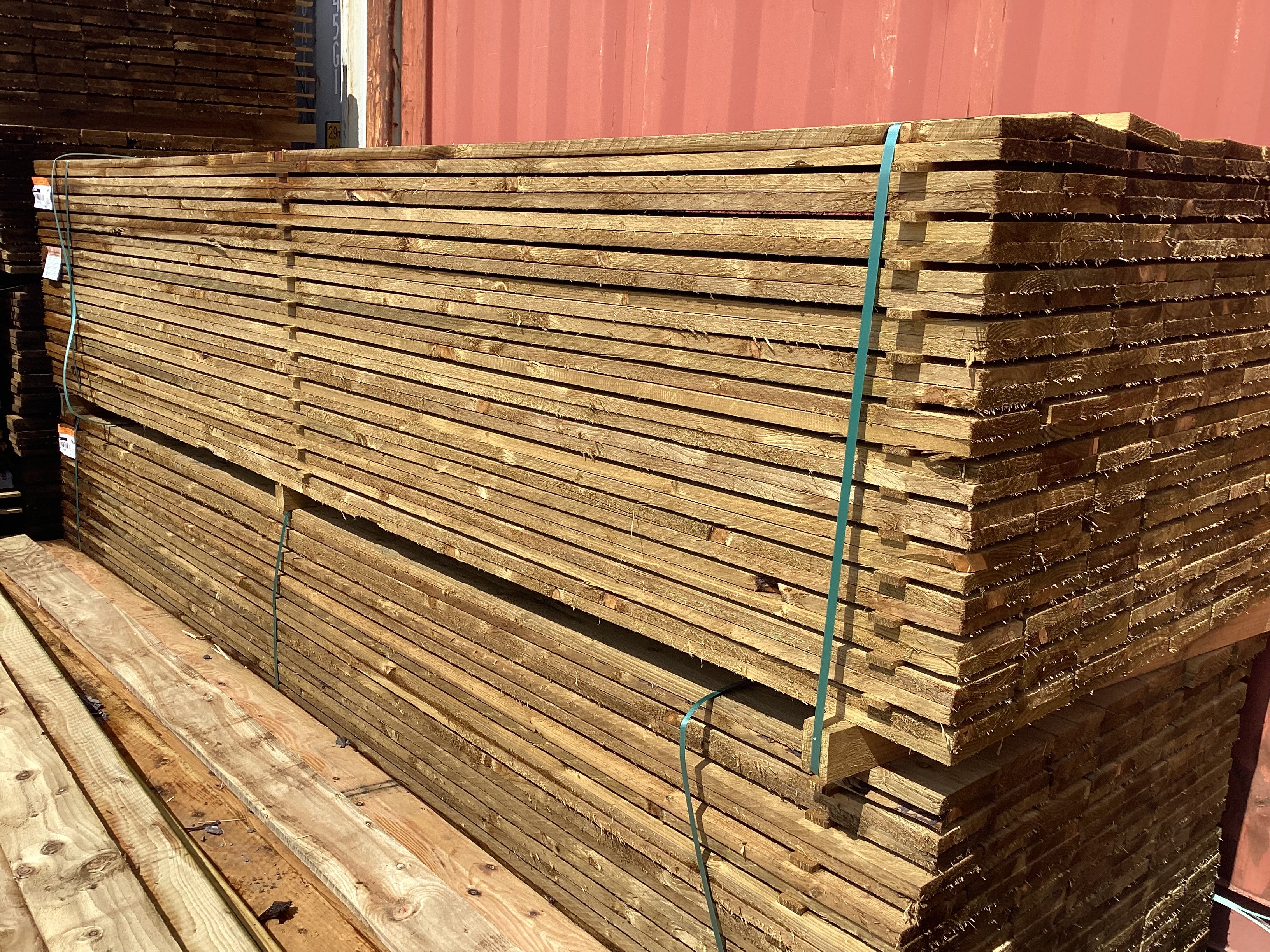 22X150X3600 sarking/boards