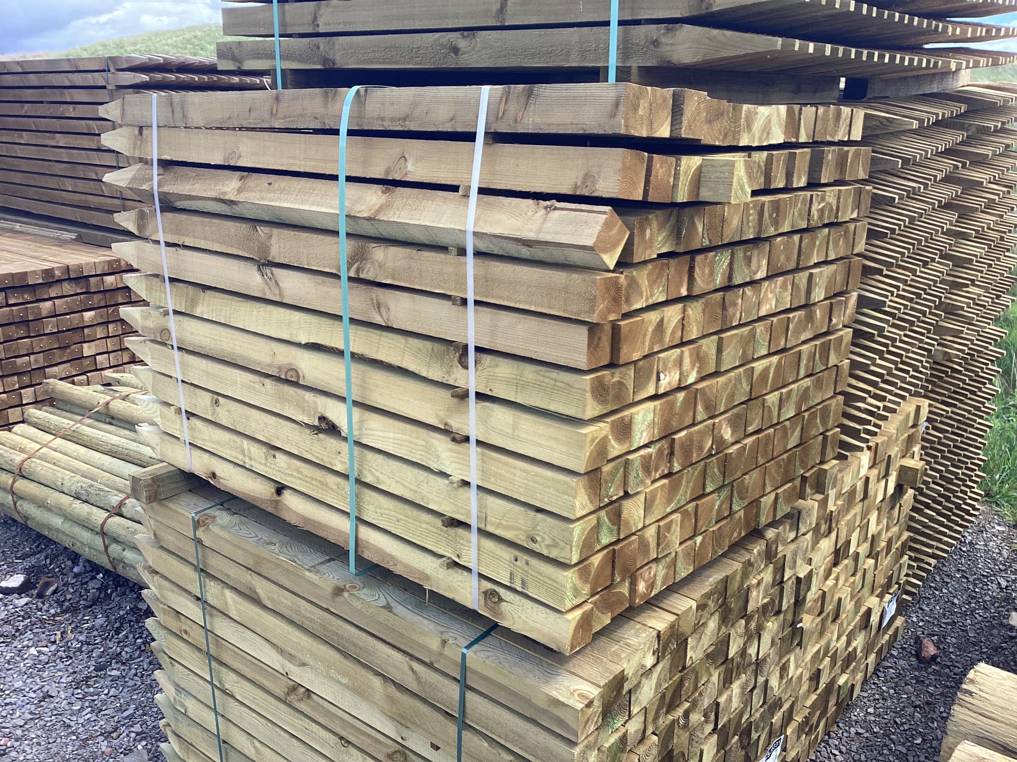 75X75X1650 3x3 stock Post/stob