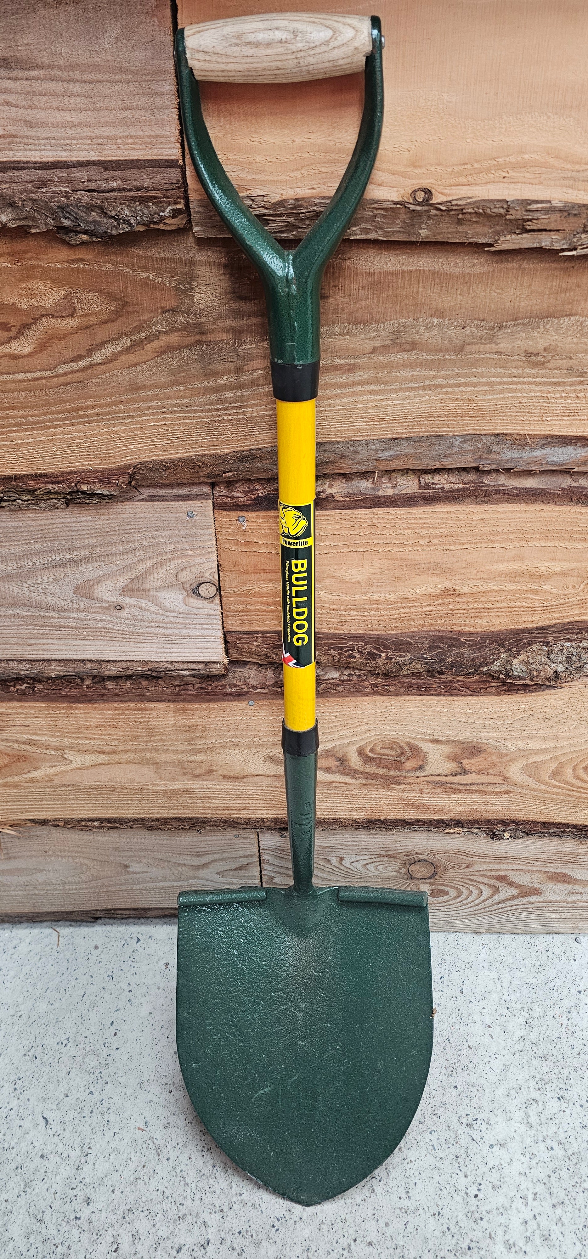 Bulldog round mouth spade