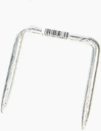 Field Gate Gate Staples (each)
